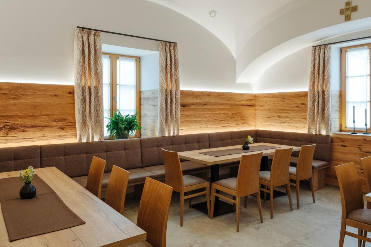 Hotel Sixt Rohr in Niederbayern Екстериор снимка