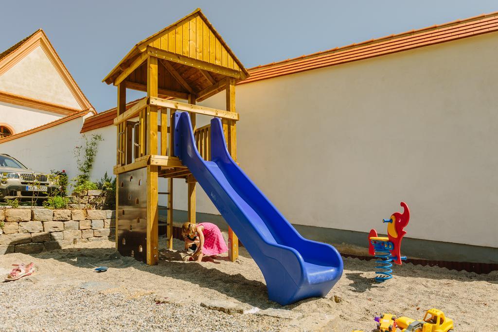 Hotel Sixt Rohr in Niederbayern Екстериор снимка