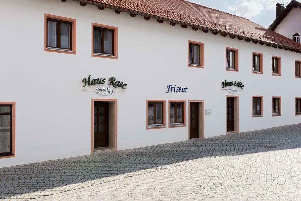 Hotel Sixt Rohr in Niederbayern Екстериор снимка