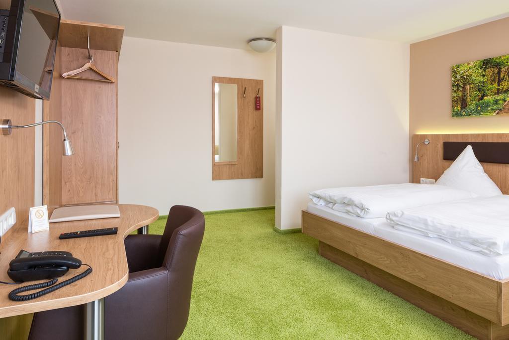 Hotel Sixt Rohr in Niederbayern Екстериор снимка