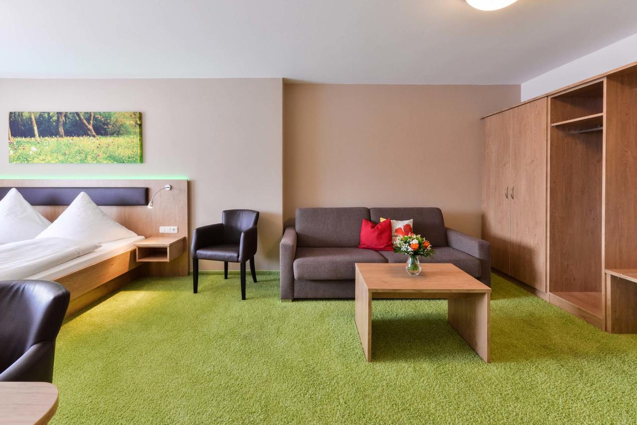 Hotel Sixt Rohr in Niederbayern Екстериор снимка