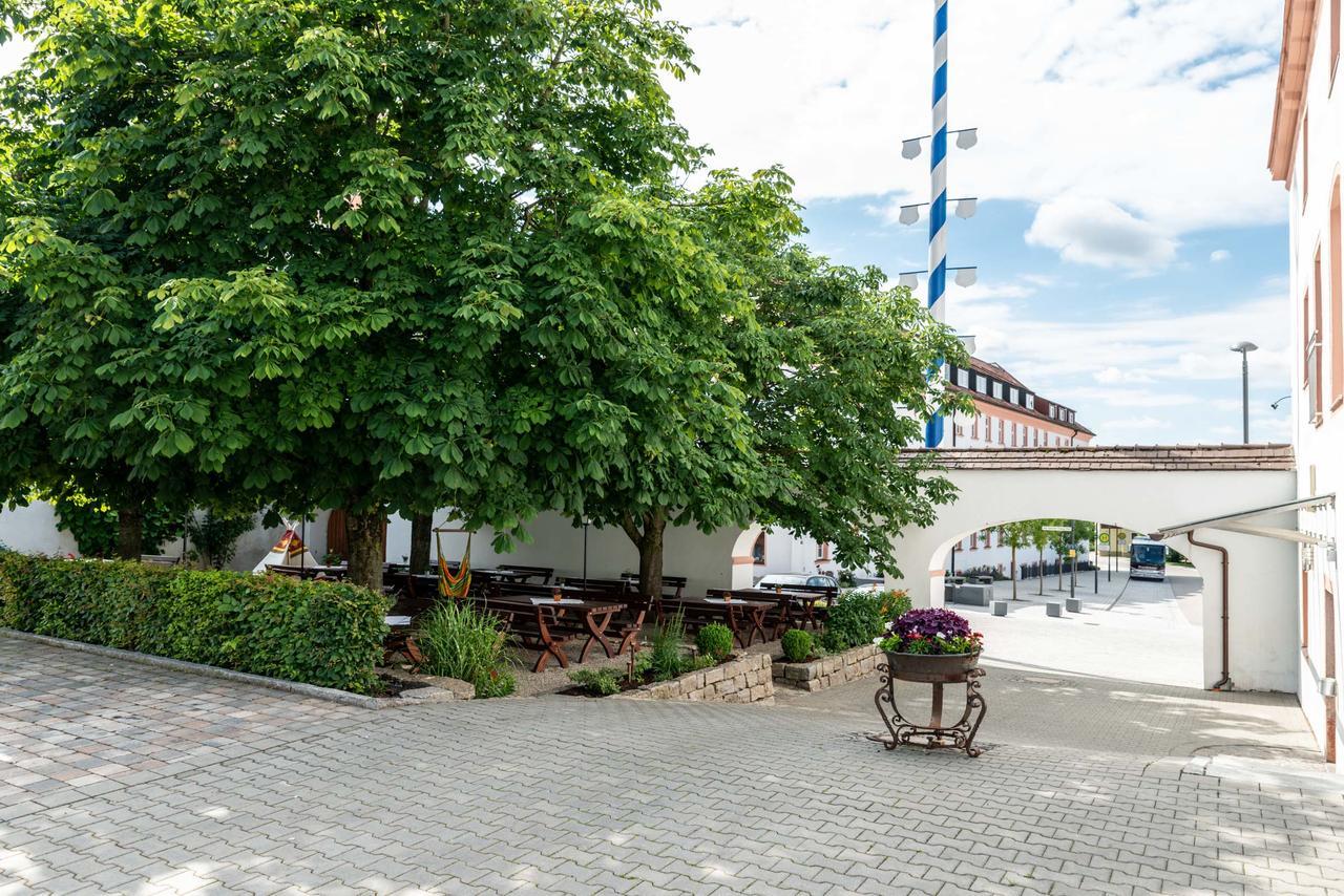 Hotel Sixt Rohr in Niederbayern Екстериор снимка